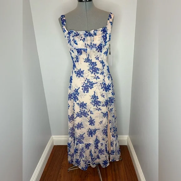 Astr | Dresses | Astr Blue Floral Maxi Dress | Poshmark